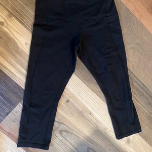 Lulu lemon crop leggings